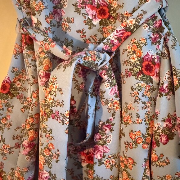 Topshop Floral Wrap Dress - Picture 6 of 7